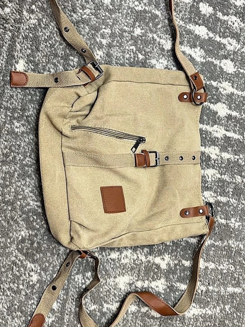 Crossbody Bag in Beige & Brown